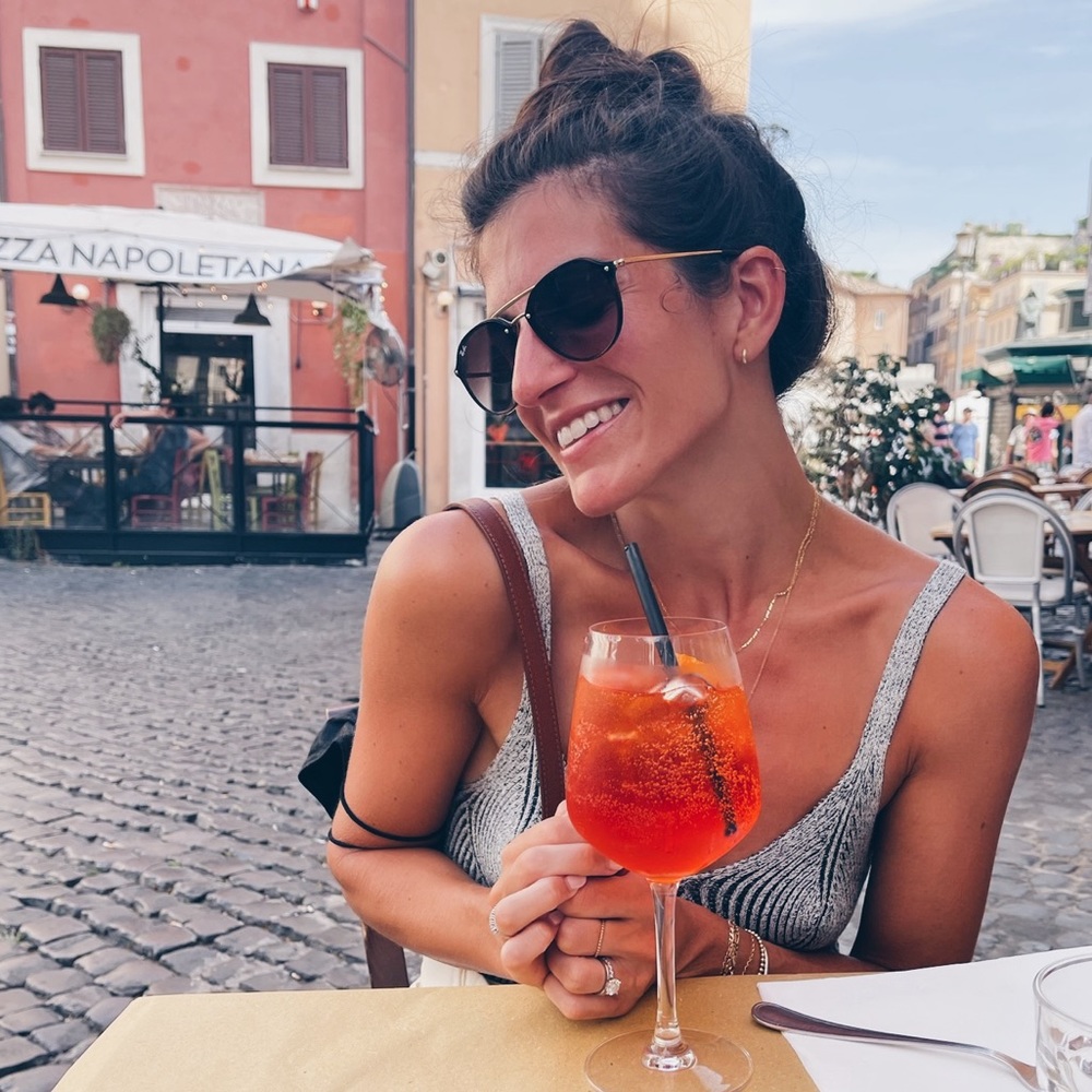 Meet your Posher, Genevieve
